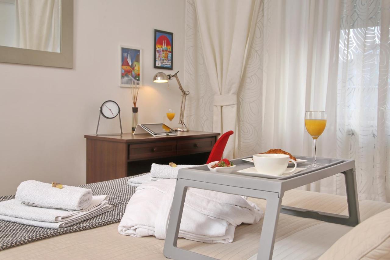 Happy Guest Apartment ซาเกร็บ ภายนอก รูปภาพ