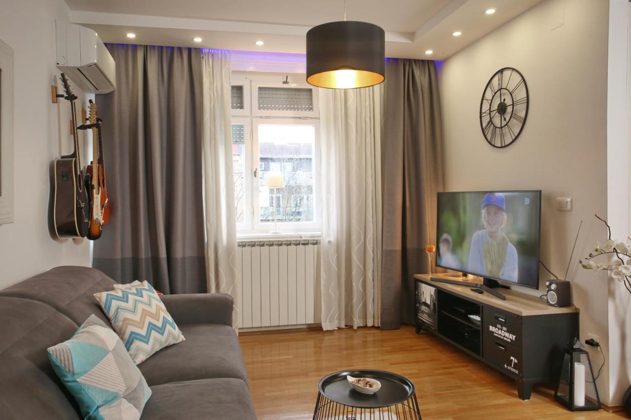 Happy Guest Apartment ซาเกร็บ ภายนอก รูปภาพ