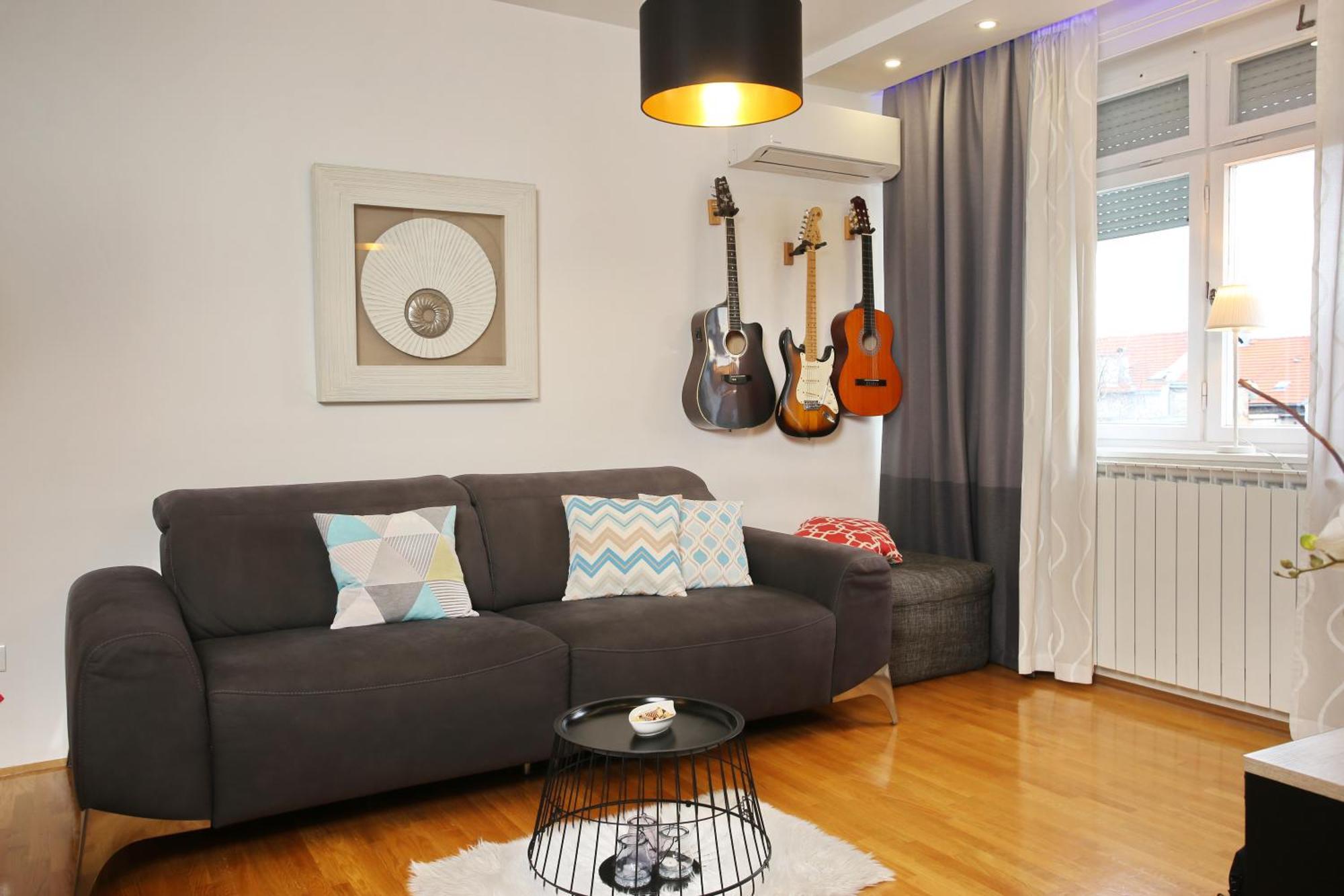 Happy Guest Apartment ซาเกร็บ ภายนอก รูปภาพ