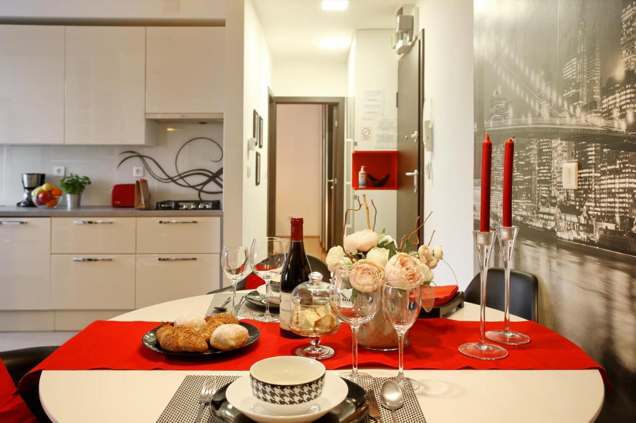 Happy Guest Apartment ซาเกร็บ ภายนอก รูปภาพ